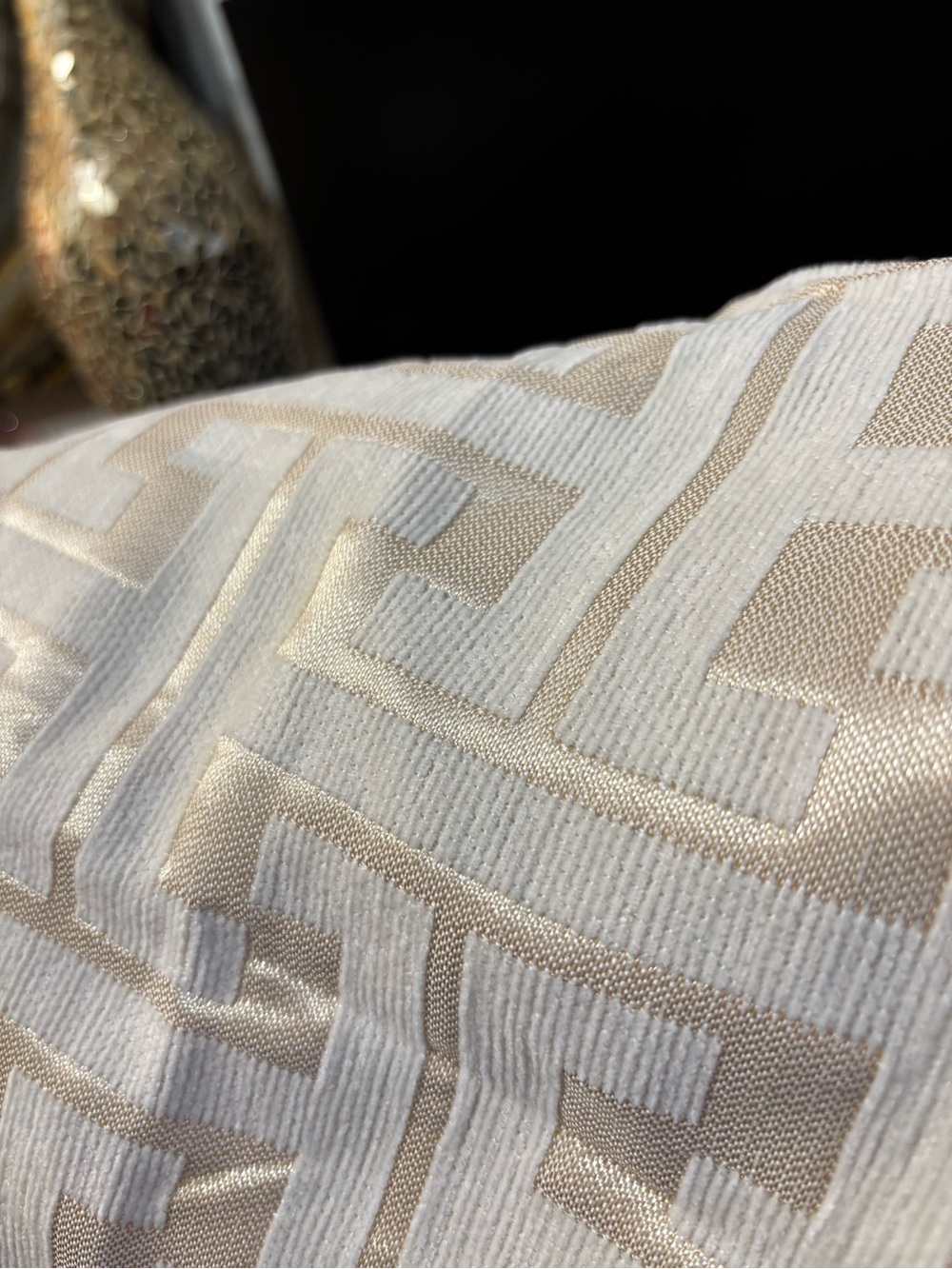 Elegant Geometric Jacquard Throw Pillow Cover - Cream and Gold